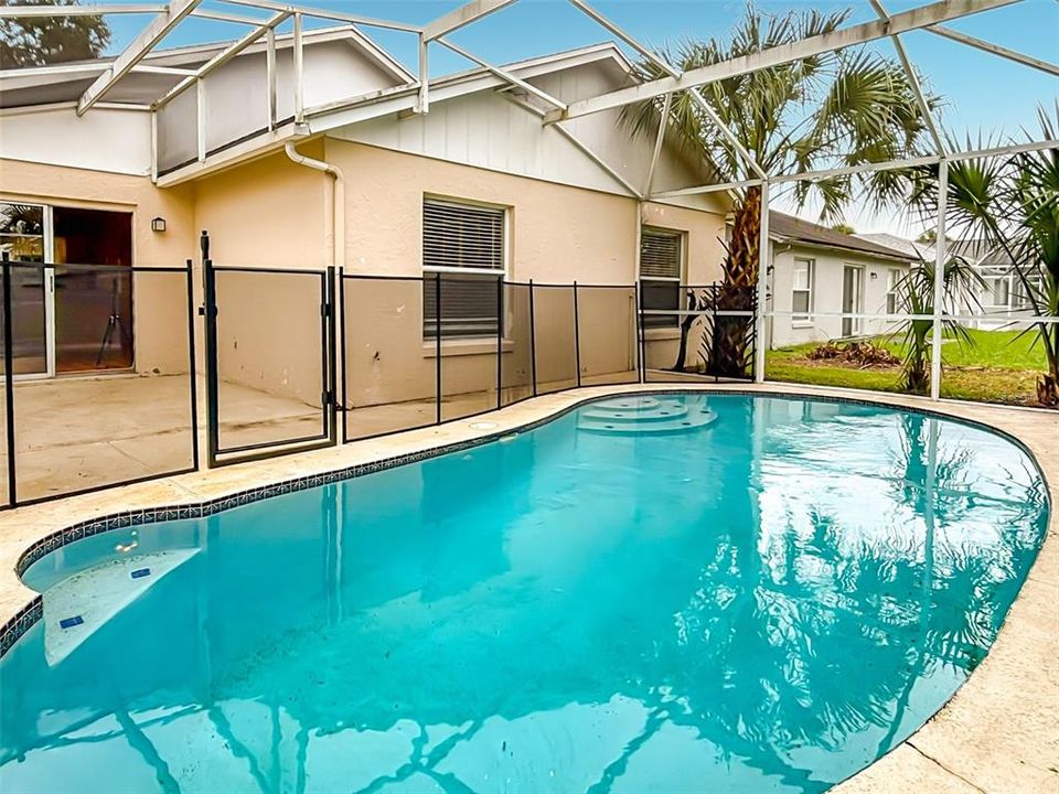 En Venta: $345,000 (3 camas, 2 baños, 1375 Pies cuadrados)