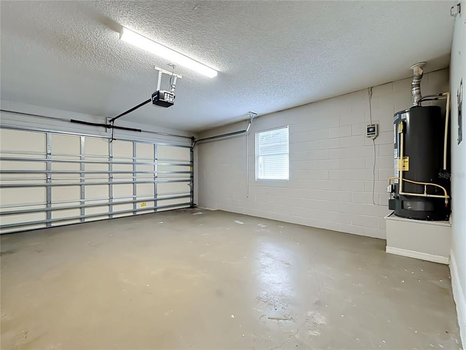 En Venta: $345,000 (3 camas, 2 baños, 1375 Pies cuadrados)