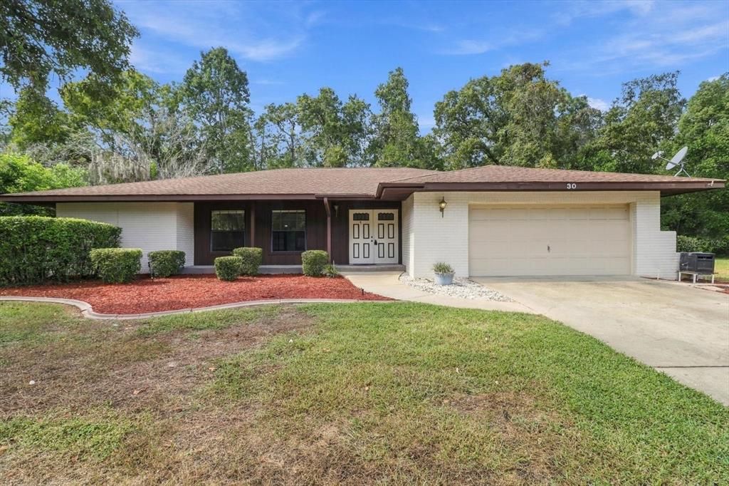 For Sale: $237,500 (3 beds, 2 baths, 1716 Square Feet)