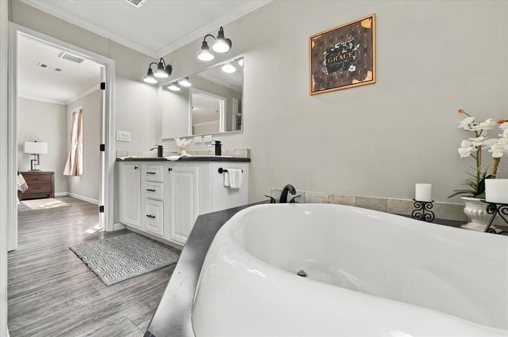 En Venta: $350,000 (3 camas, 2 baños, 1568 Pies cuadrados)