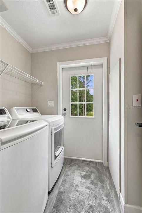 En Venta: $350,000 (3 camas, 2 baños, 1568 Pies cuadrados)