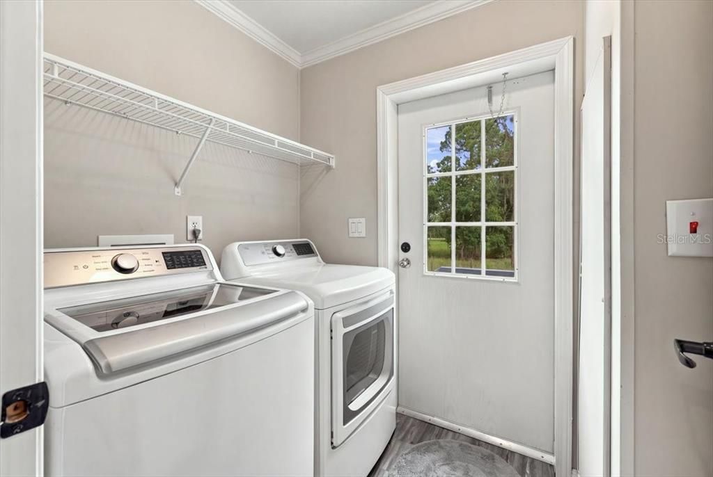 En Venta: $350,000 (3 camas, 2 baños, 1568 Pies cuadrados)
