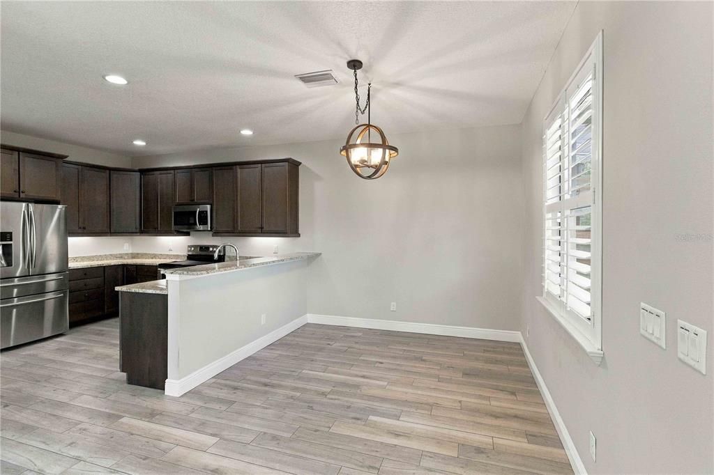 For Rent: $4,400 (4 beds, 2 baths, 2522 Square Feet)