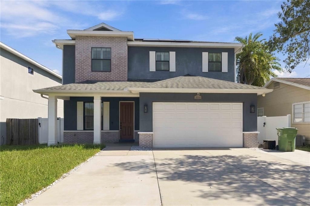 For Rent: $4,400 (4 beds, 2 baths, 2522 Square Feet)