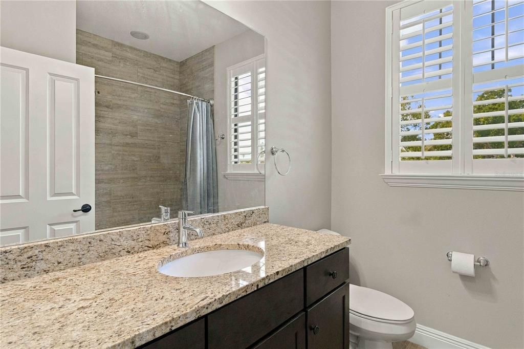 For Rent: $4,400 (4 beds, 2 baths, 2522 Square Feet)