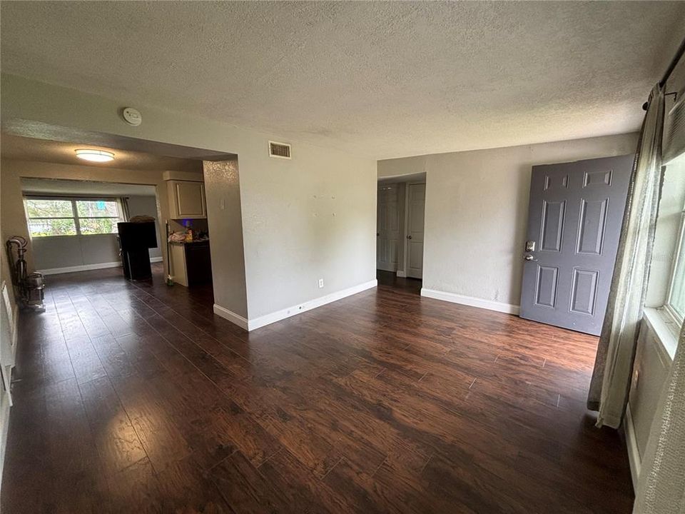 En Venta: $212,000 (2 camas, 1 baños, 948 Pies cuadrados)