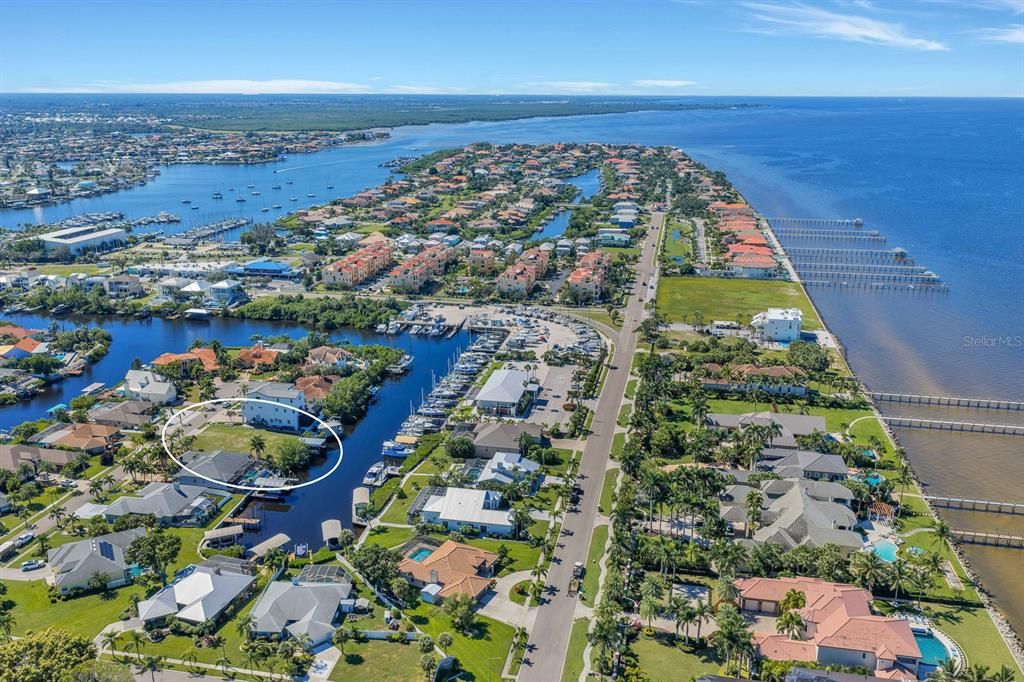 For Sale: $525,000 (0.23 acres)