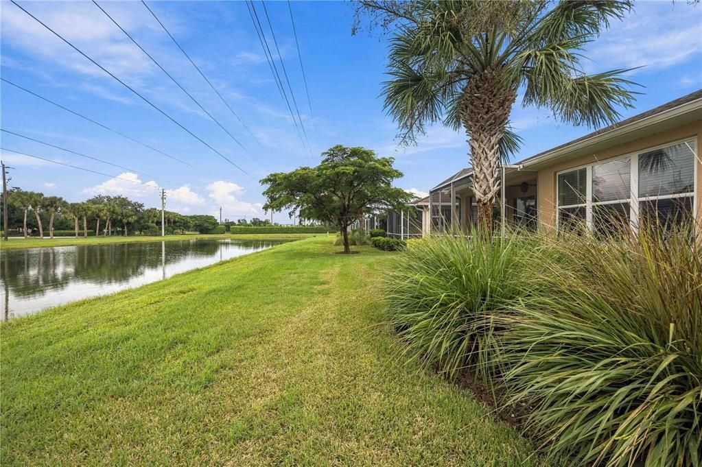 For Sale: $350,000 (2 beds, 2 baths, 1558 Square Feet)