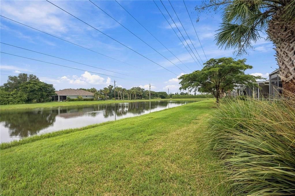 For Sale: $350,000 (2 beds, 2 baths, 1558 Square Feet)