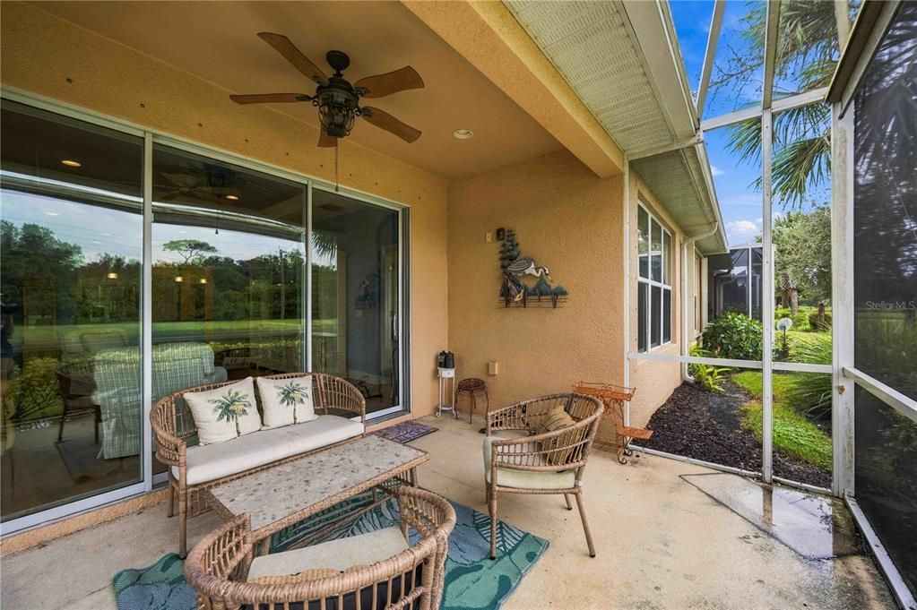 For Sale: $350,000 (2 beds, 2 baths, 1558 Square Feet)