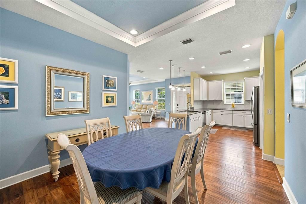 For Sale: $350,000 (2 beds, 2 baths, 1558 Square Feet)