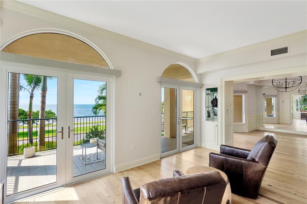 For Sale: $1,999,000 (3 beds, 3 baths, 3350 Square Feet)