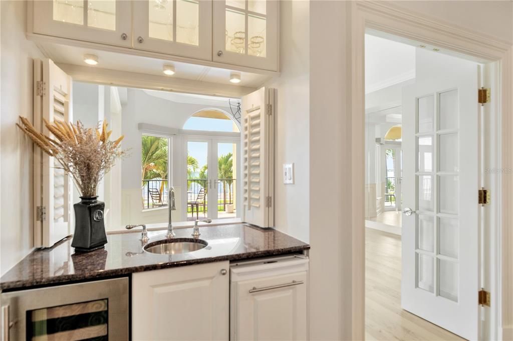 For Sale: $1,999,000 (3 beds, 3 baths, 3350 Square Feet)