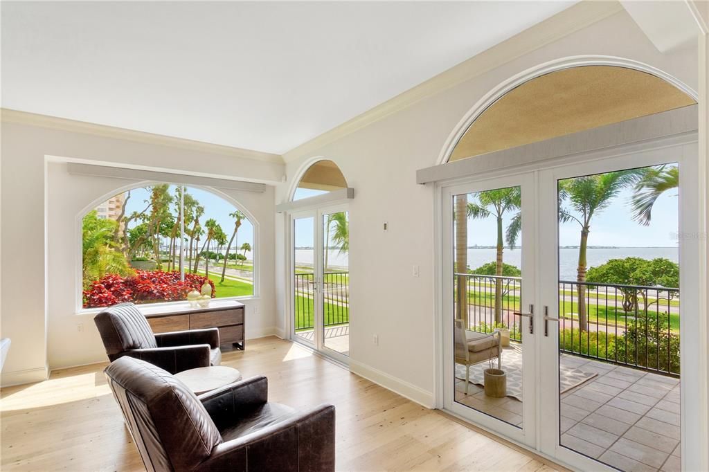 For Sale: $1,999,000 (3 beds, 3 baths, 3350 Square Feet)