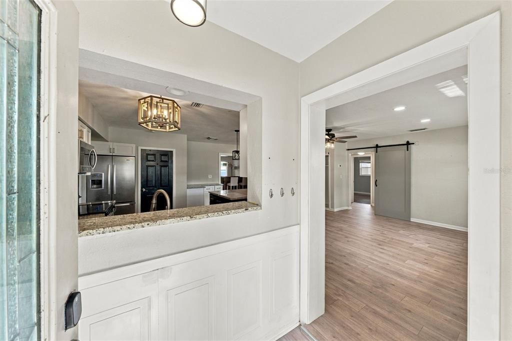 En Venta: $524,999 (4 camas, 3 baños, 1828 Pies cuadrados)