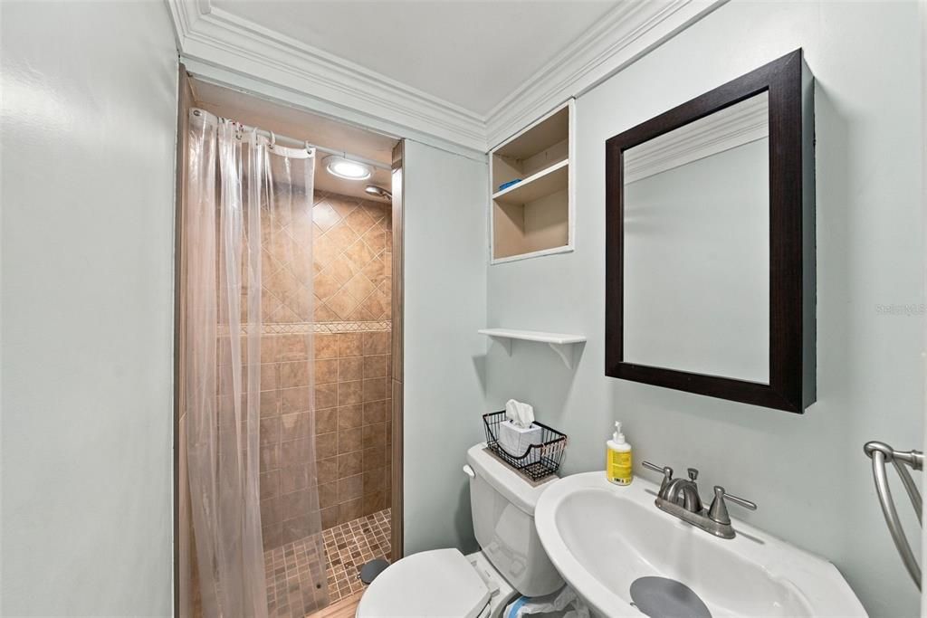 En Venta: $524,999 (4 camas, 3 baños, 1828 Pies cuadrados)