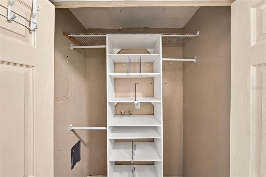 En Venta: $524,999 (4 camas, 3 baños, 1828 Pies cuadrados)
