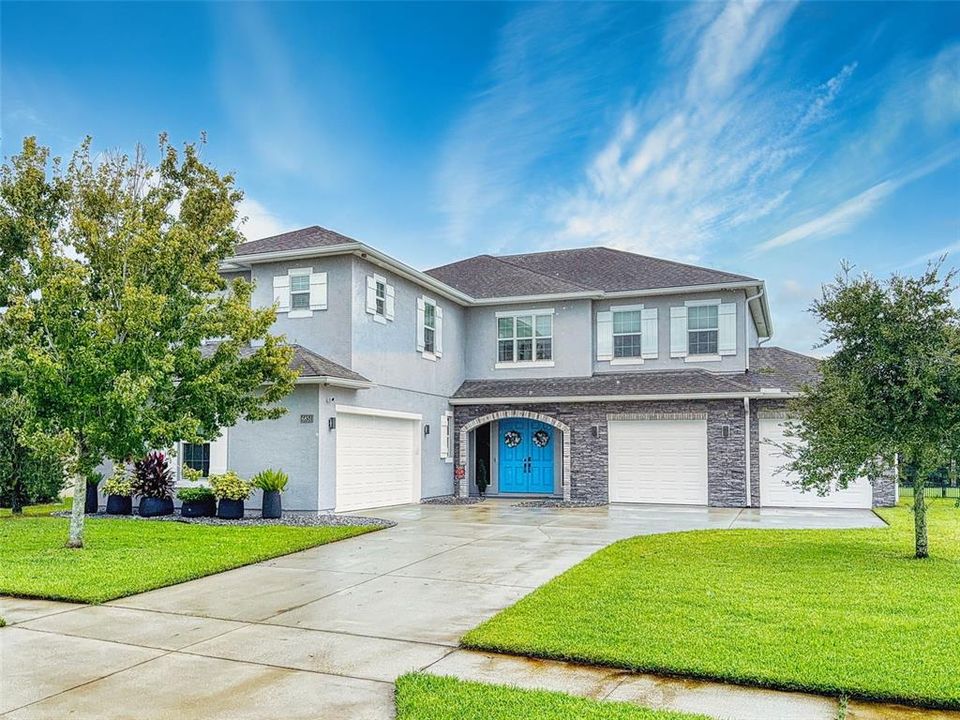 En Venta: $750,000 (4 camas, 3 baños, 3907 Pies cuadrados)