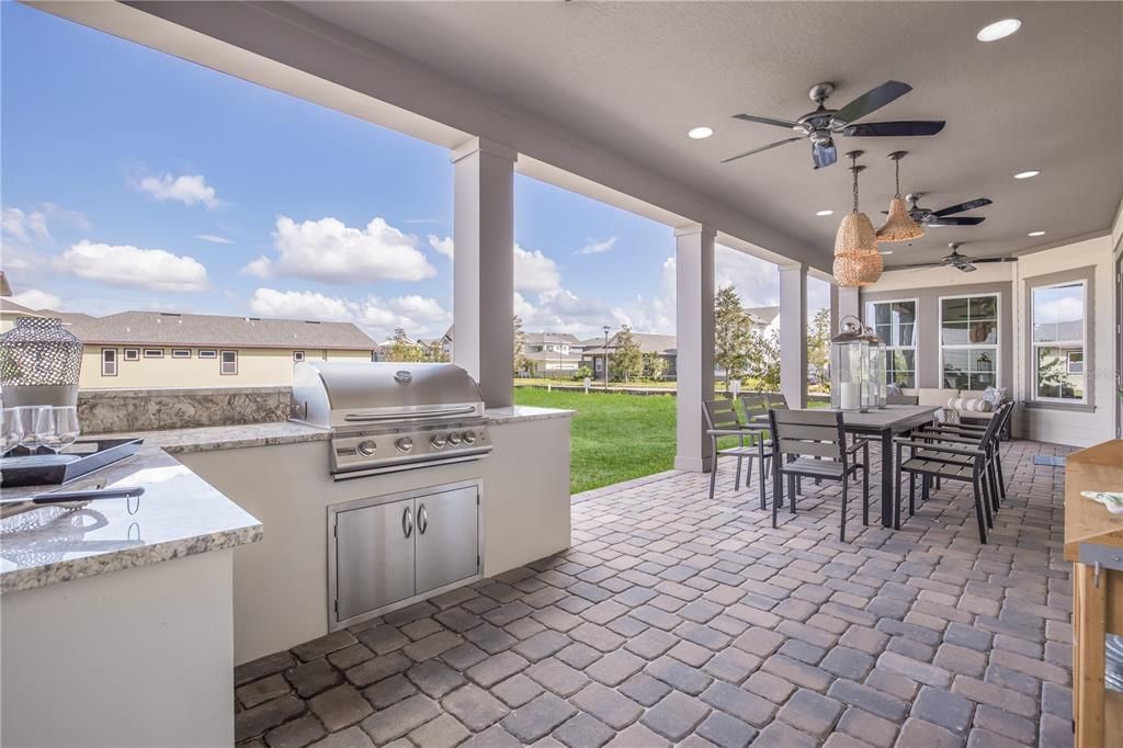 For Sale: $789,990 (3 beds, 2 baths, 2397 Square Feet)