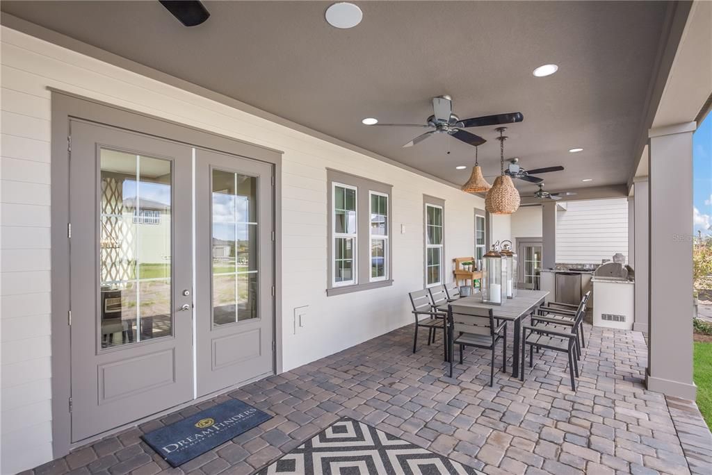 For Sale: $789,990 (3 beds, 2 baths, 2397 Square Feet)