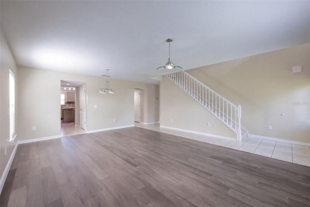 For Sale: $435,000 (4 beds, 3 baths, 3012 Square Feet)
