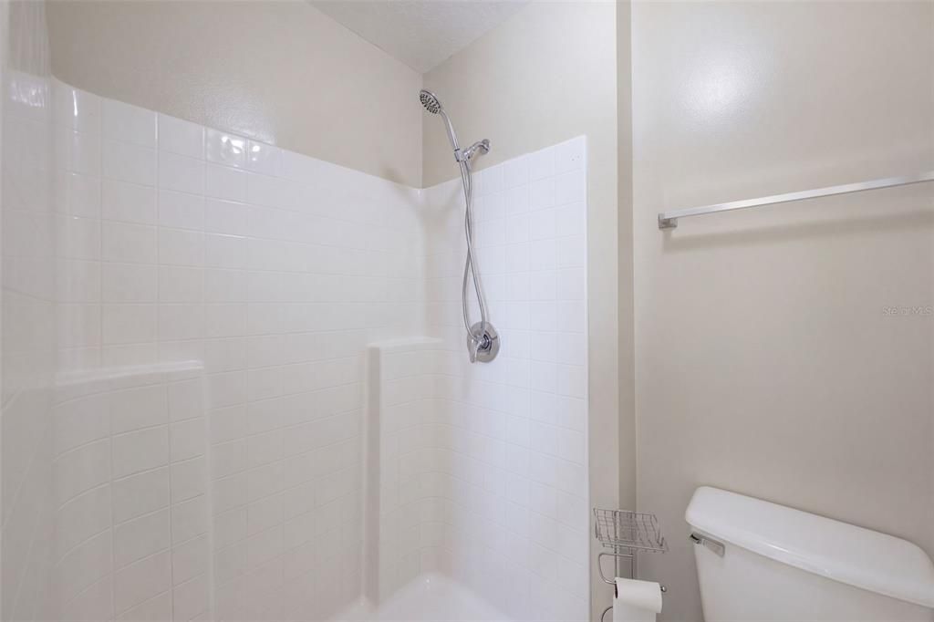 For Sale: $435,000 (4 beds, 3 baths, 3012 Square Feet)