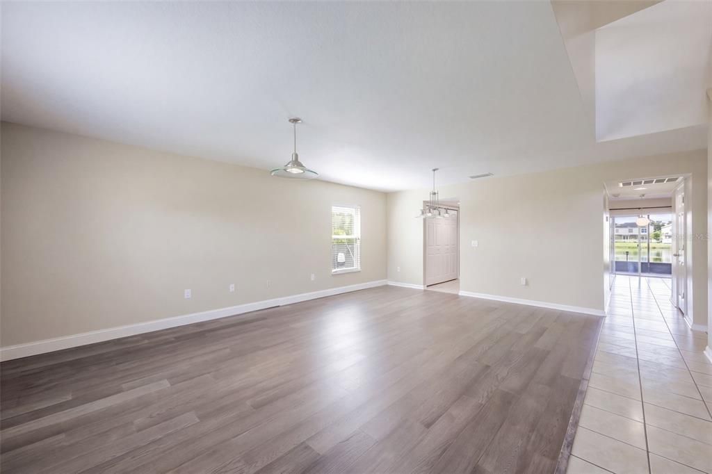 For Sale: $435,000 (4 beds, 3 baths, 3012 Square Feet)