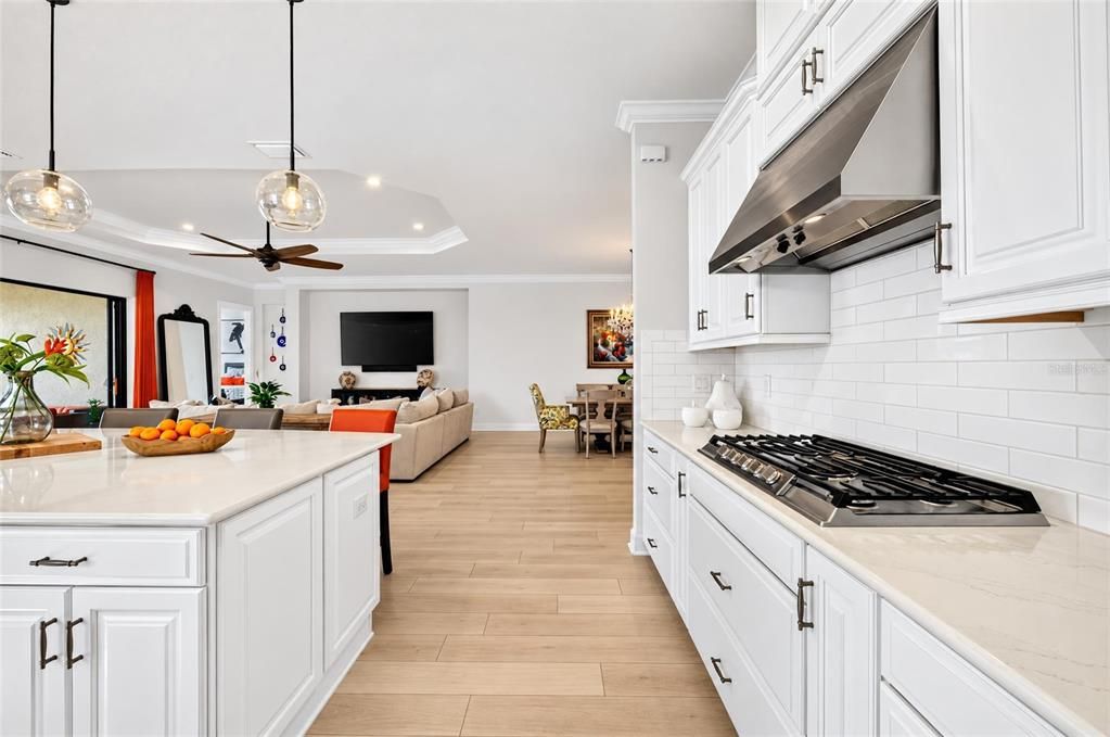 En Venta: $1,650,000 (3 camas, 3 baños, 3025 Pies cuadrados)