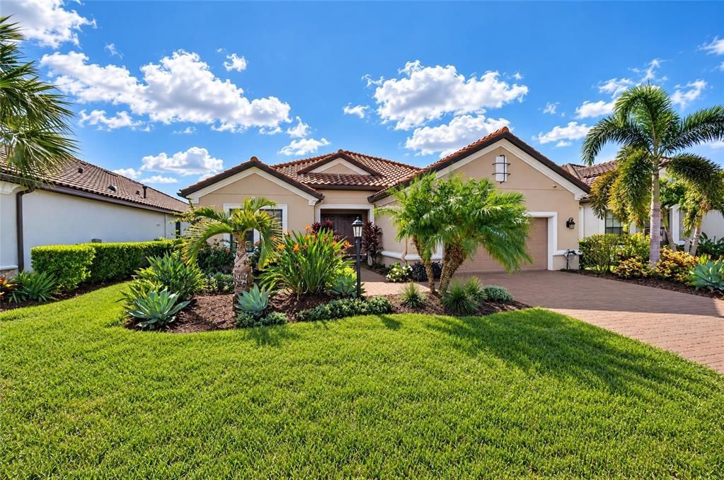 En Venta: $1,650,000 (3 camas, 3 baños, 3025 Pies cuadrados)