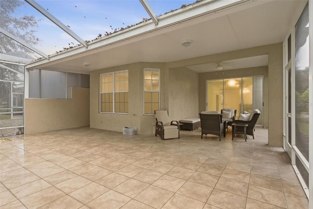 En Venta: $389,900 (3 camas, 2 baños, 1990 Pies cuadrados)