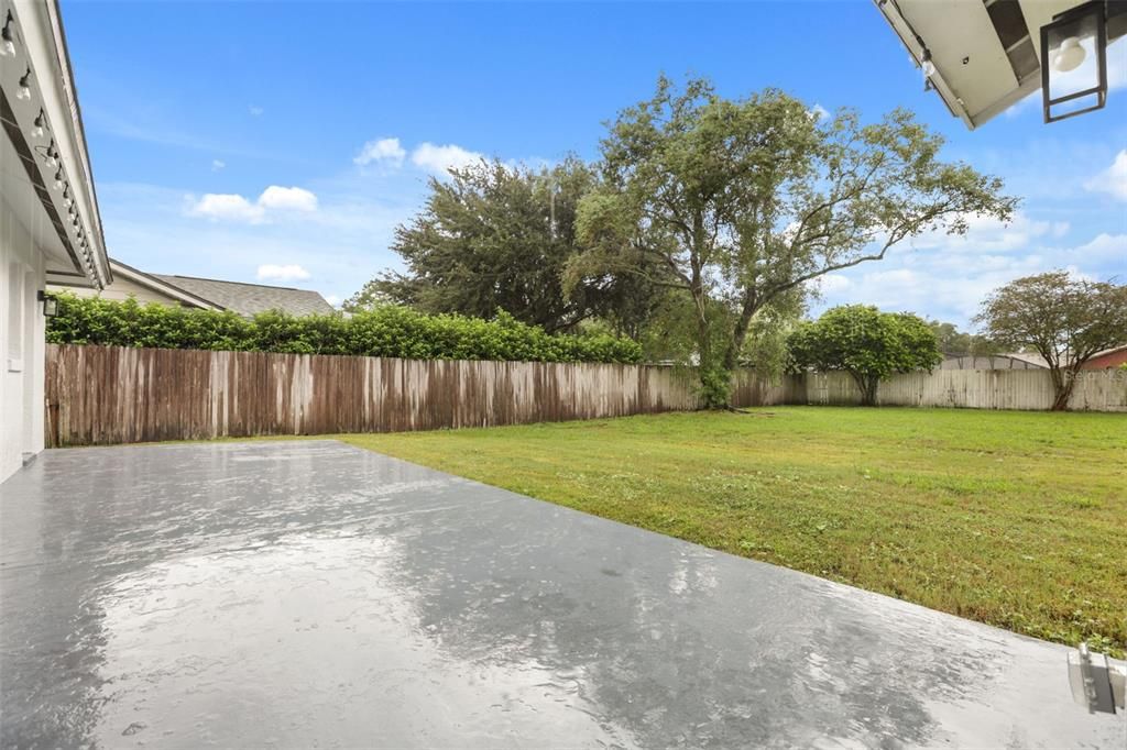 For Rent: $2,600 (3 beds, 2 baths, 1639 Square Feet)