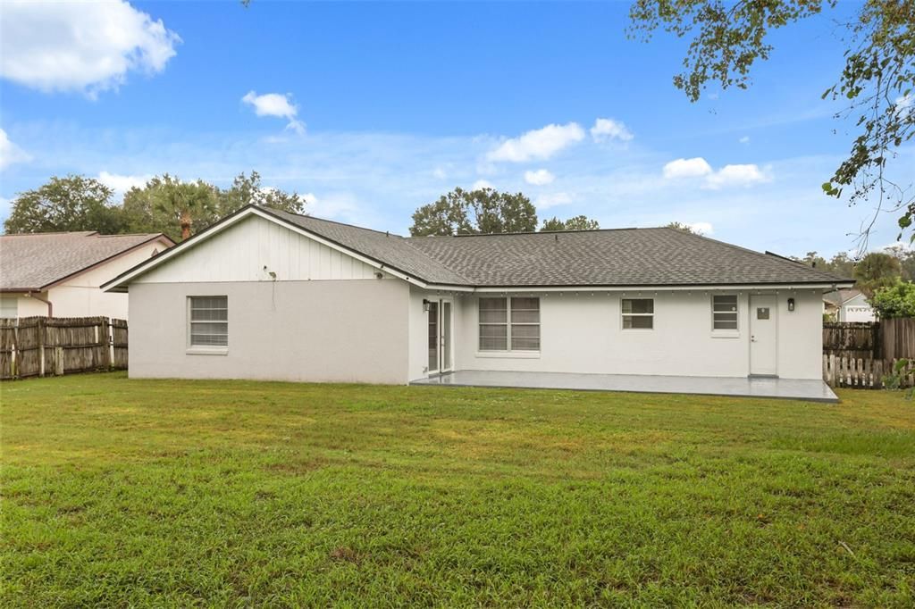 For Rent: $2,600 (3 beds, 2 baths, 1639 Square Feet)
