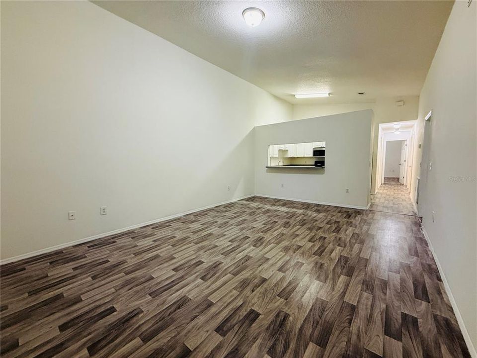 В аренду: $1,800 (3 спален, 2 ванн, 1200 Квадратных фут)