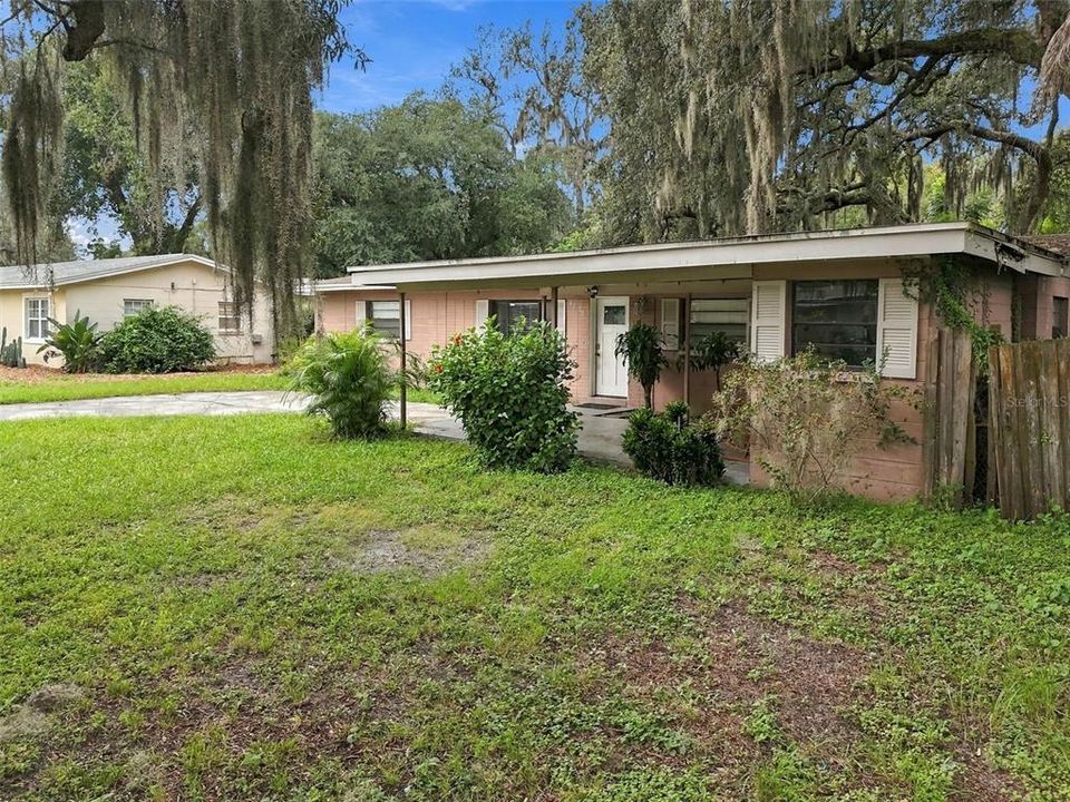 Active With Contract: $299,999 (3 beds, 2 baths, 1701 Square Feet)