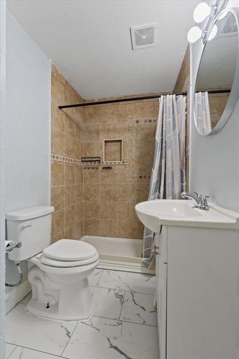 En Venta: $239,900 (2 camas, 1 baños, 720 Pies cuadrados)