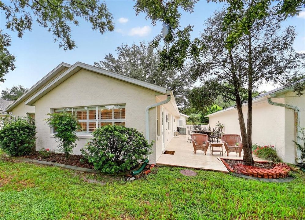 En Venta: $294,500 (3 camas, 2 baños, 1959 Pies cuadrados)