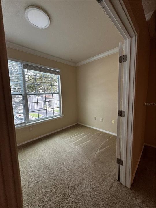 For Rent: $1,450 (1 beds, 1 baths, 890 Square Feet)