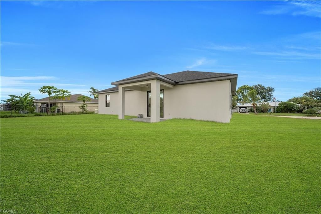 En Venta: $369,900 (3 camas, 2 baños, 1480 Pies cuadrados)