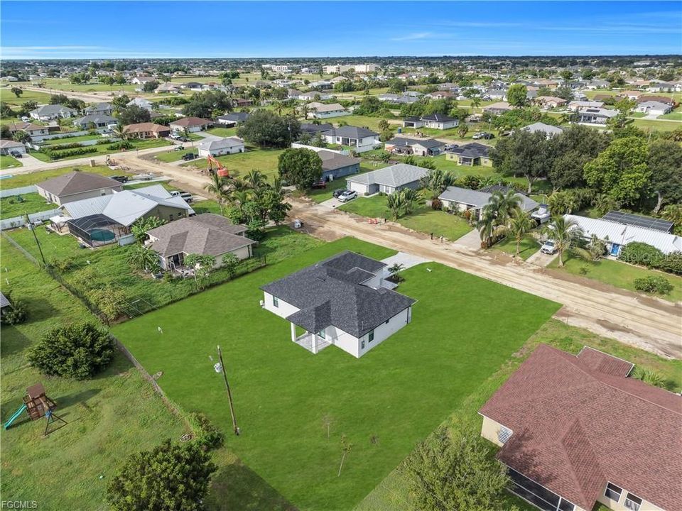 En Venta: $369,900 (3 camas, 2 baños, 1480 Pies cuadrados)