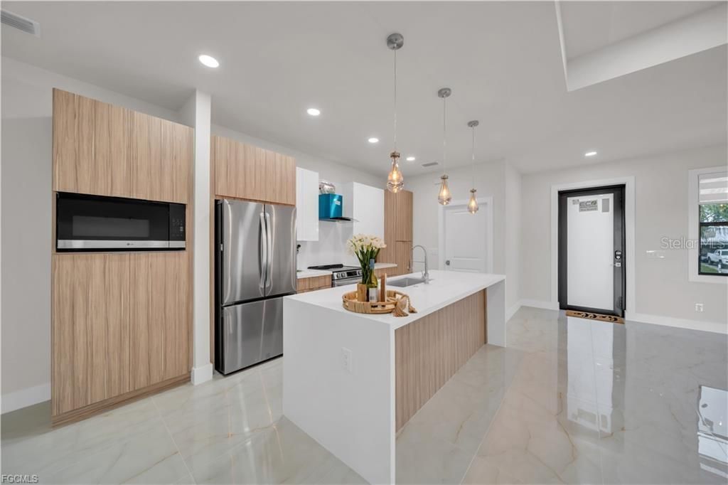 En Venta: $369,900 (3 camas, 2 baños, 1480 Pies cuadrados)