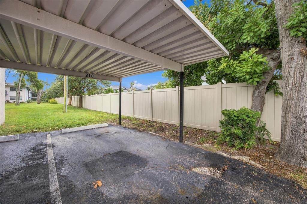 For Sale: $184,900 (2 beds, 2 baths, 1410 Square Feet)