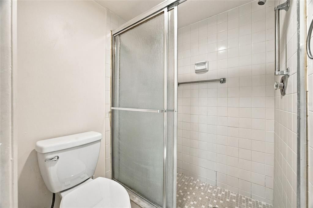 For Sale: $184,900 (2 beds, 2 baths, 1410 Square Feet)