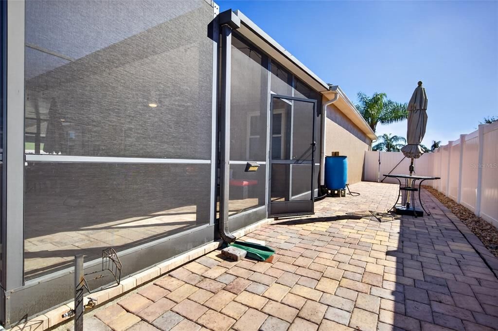 En Venta: $399,000 (4 camas, 2 baños, 1918 Pies cuadrados)