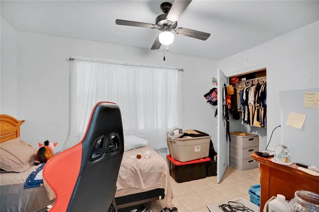 En Venta: $300,000 (3 camas, 1 baños, 1408 Pies cuadrados)