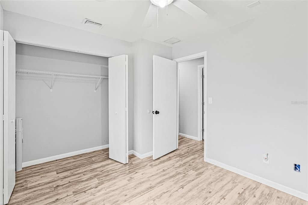 En Venta: $440,000 (3 camas, 2 baños, 1126 Pies cuadrados)