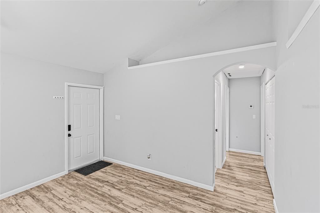 En Venta: $440,000 (3 camas, 2 baños, 1126 Pies cuadrados)