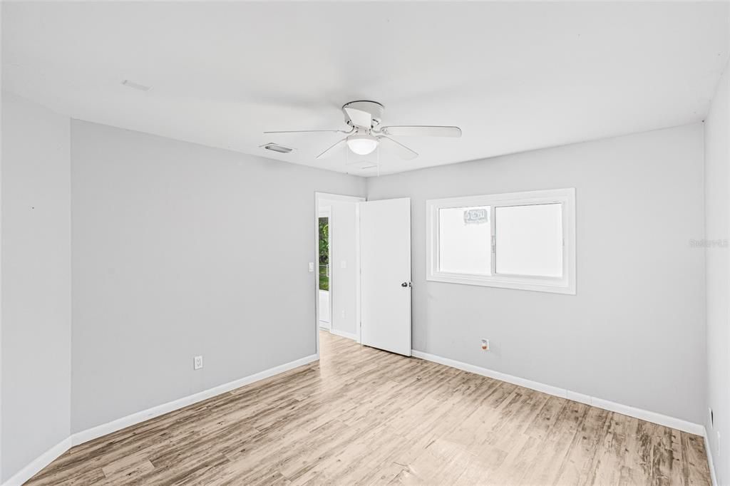 En Venta: $440,000 (3 camas, 2 baños, 1126 Pies cuadrados)