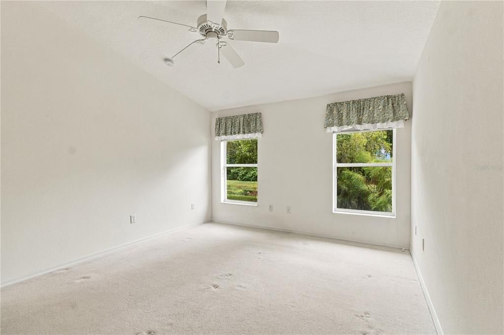 На продажу: $319,900 (3 спален, 2 ванн, 1632 Квадратных фут)