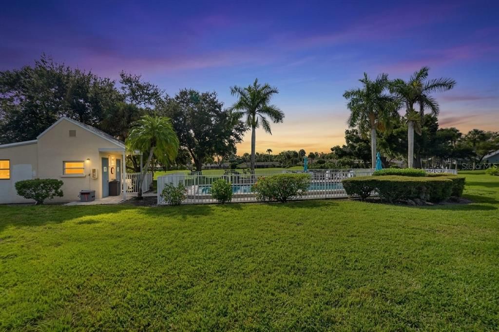 For Sale: $240,000 (2 beds, 2 baths, 1230 Square Feet)