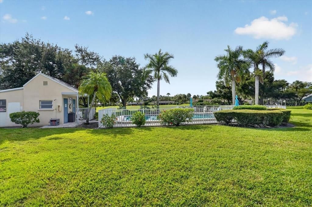 For Sale: $240,000 (2 beds, 2 baths, 1230 Square Feet)